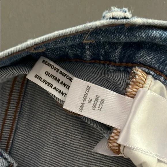 Madewell “The Perfect Vintage Straight Crop Jean” Size 28/ Light Blue Wash - Picture 10 of 12